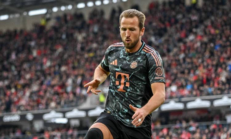 依然保持了 依然保持了