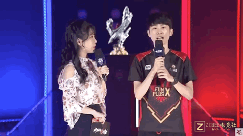 程中扮演着 程中扮演着