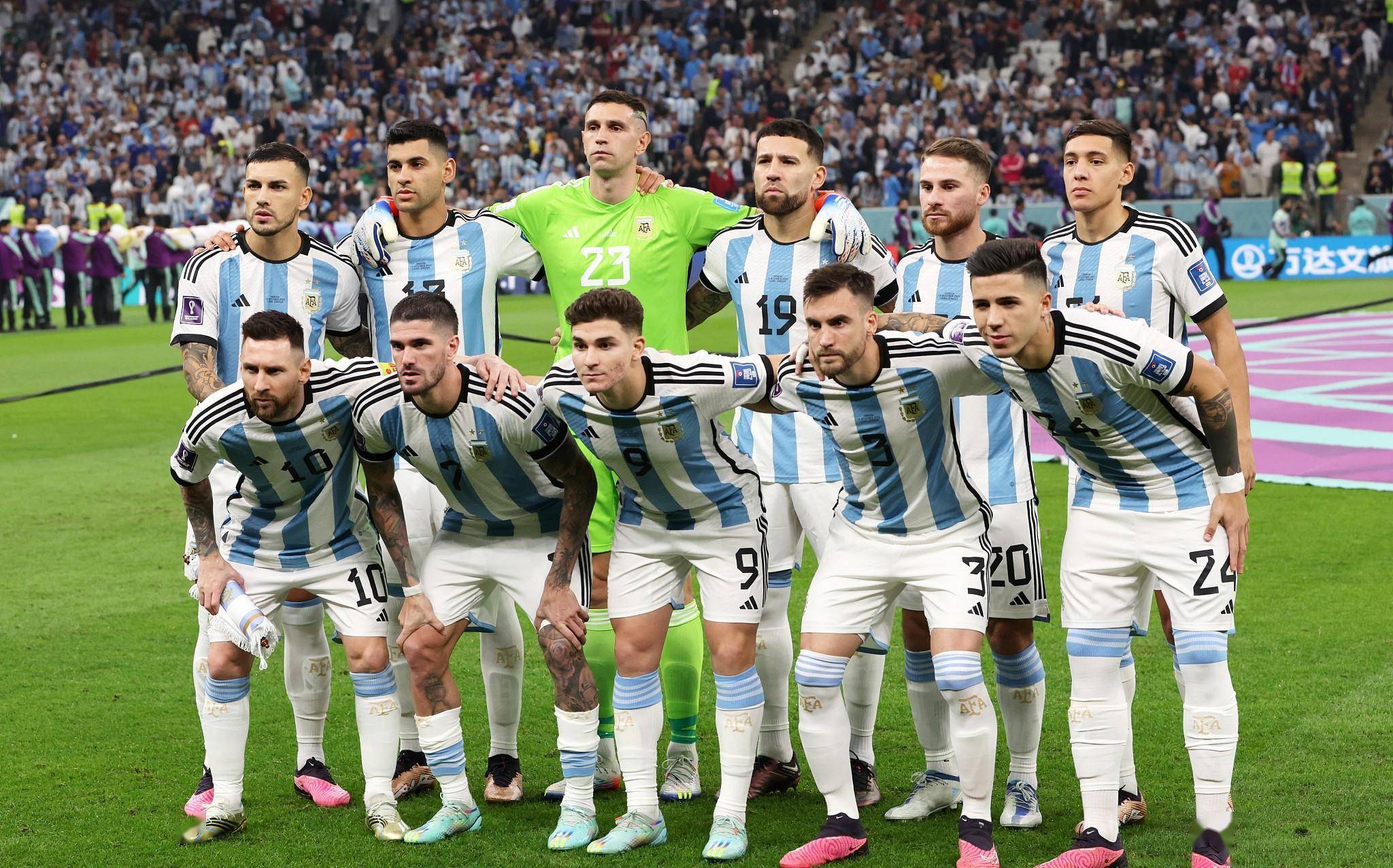 位观众都感 位观众都感