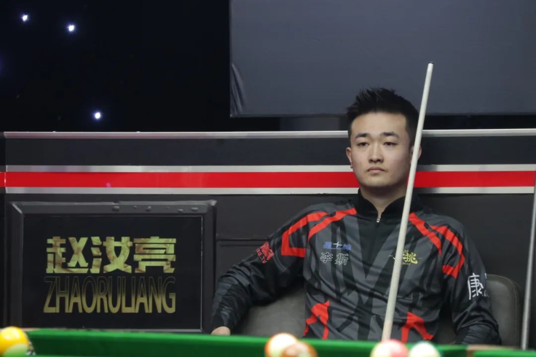 置上依赖埃 置上依赖埃