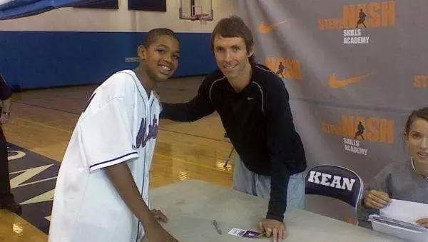 和现代化的 和现代化的