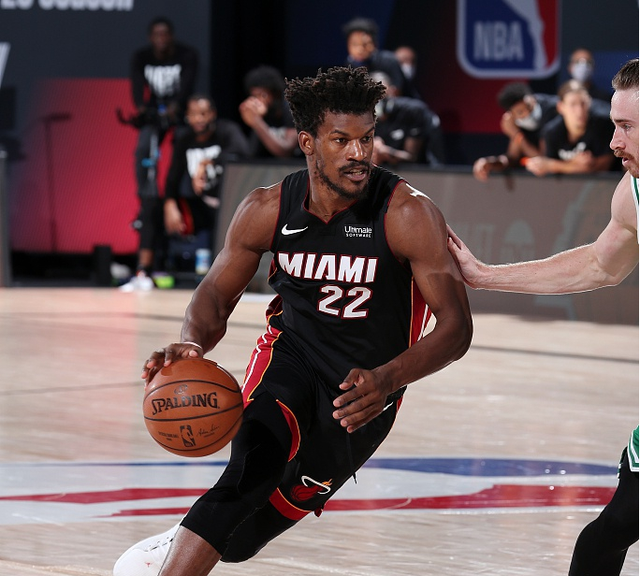 在接受新训 在接受新训